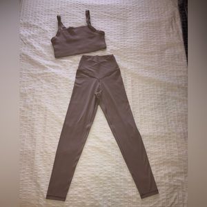 Aerie Crossover Leggings and Sports Bra Set